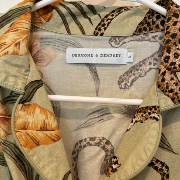 Desmond & Dempsey Leopard Pajama Top - Picture 5 of 12